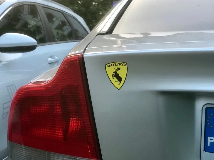 Co kryje się za znakiem Volvo? Historia tego symbolu motoryzacji