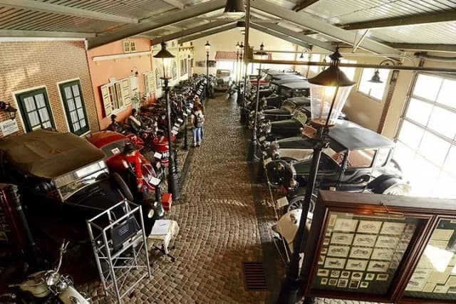 Unikaty w Muzeum Motoryzacji Gdynia, które musisz zobaczyć. Top 7