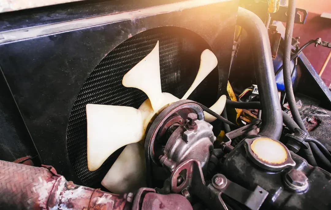 Dlaczego wentylator chłodnicy nie działa? 7 przyczyn i diagnostyka