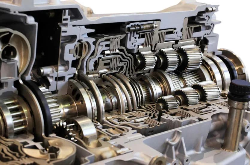 Czy skrzynia biegów jest uszkodzona? 5 objawów ostrzegawczych!