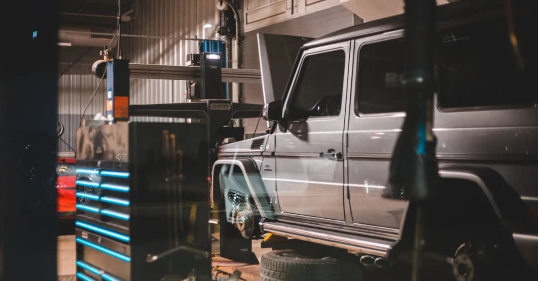 9 niezbędnych narzędzi do warsztatu każdego mechanika amatora!